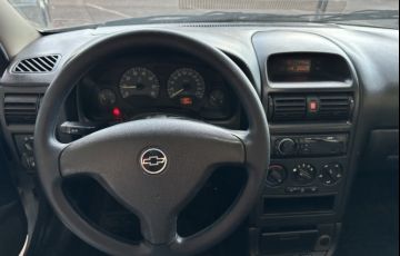 Chevrolet Astra Hatch Advantage 2.0 (Flex) - Foto #5
