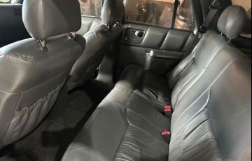 Chevrolet Blazer 4.3 Sfi Dlx Executive 4x2 V6 12v Gasolina 4p Automático - Foto #8