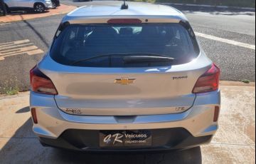 Chevrolet Onix 1.0 Turbo LTZ - Foto #6