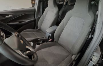 Chevrolet Onix 1.0 Turbo LTZ - Foto #6