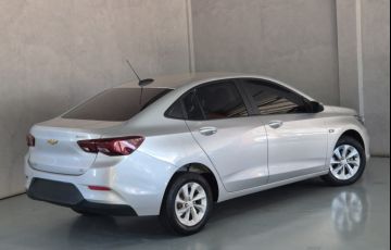 Chevrolet Onix Plus 1.0 LT - Foto #4