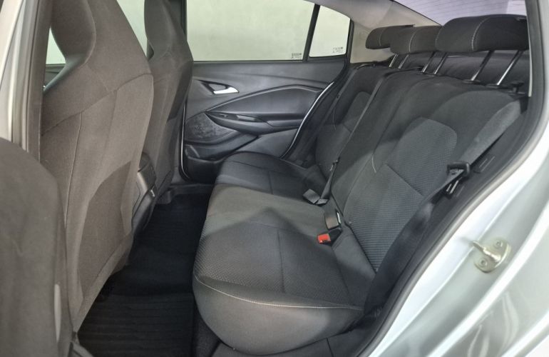 Chevrolet Onix Plus 1.0 LT - Foto #8