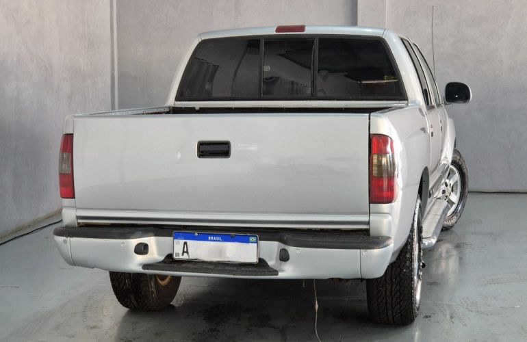Chevrolet S10 DLX 4X2 2.8 Turbo (Cab Dupla) - Foto #5