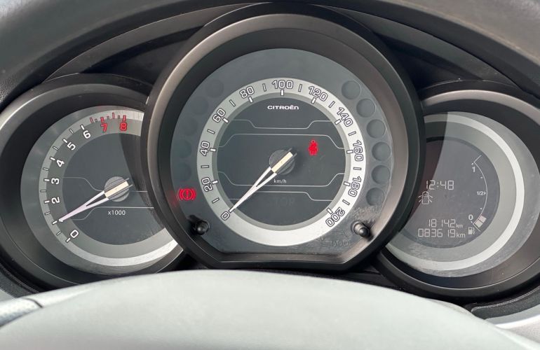 Citroën Aircross 1.5 Live 8v - Foto #9