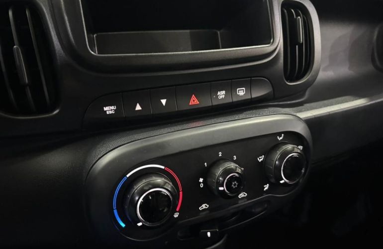 Fiat Mobi 1.0 8V Evo Like - Foto #10