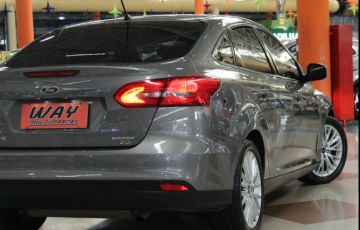 Ford Focus 2.0 SE Sedan 16v - Foto #7