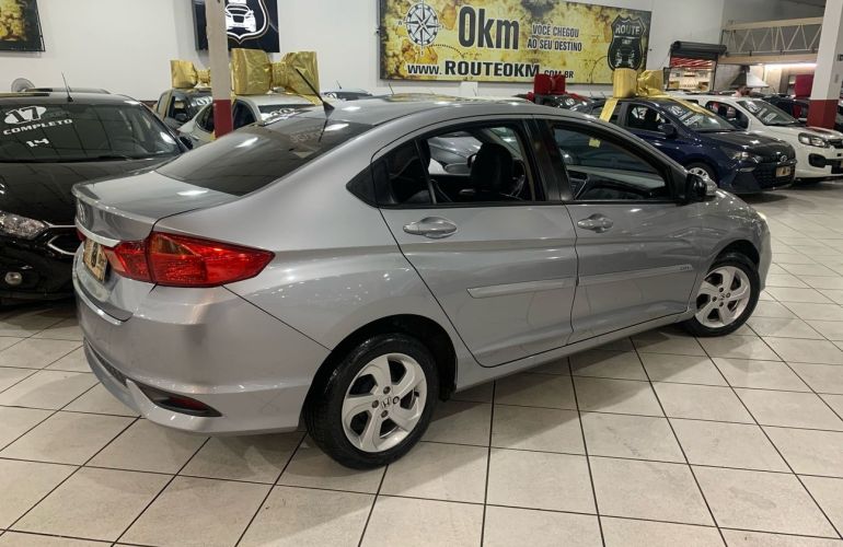 Honda City 1.5 Personal 16v - Foto #4