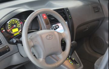 Hyundai Tucson 2.0 MPFi GLS 16V 143cv 2wd - Foto #4