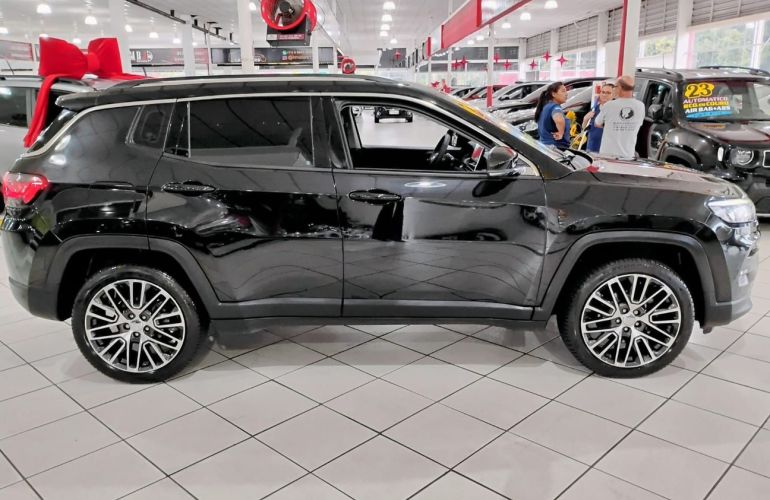 Jeep Compass 1.3 T270 Turbo Limited At6 - Foto #4