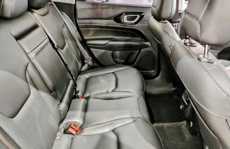 Jeep Compass 1.3 T270 Turbo Limited At6 - Foto #7