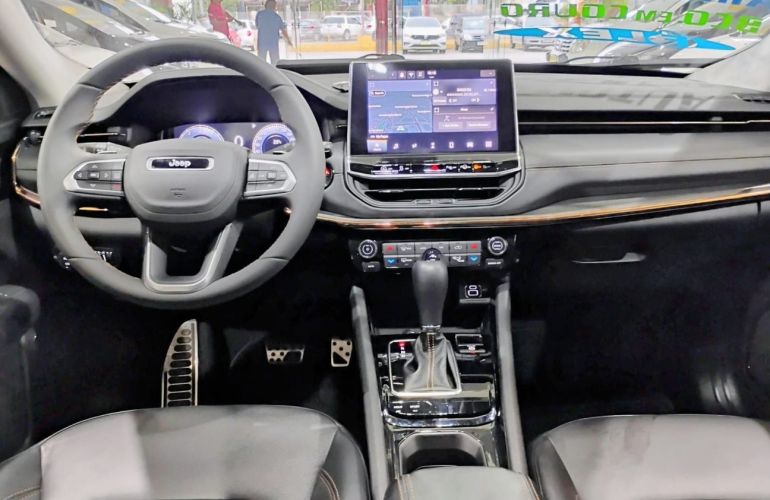 Jeep Compass 1.3 T270 Turbo Limited At6 - Foto #8