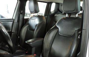 Jeep Renegade 1.8 16V Longitude - Foto #10