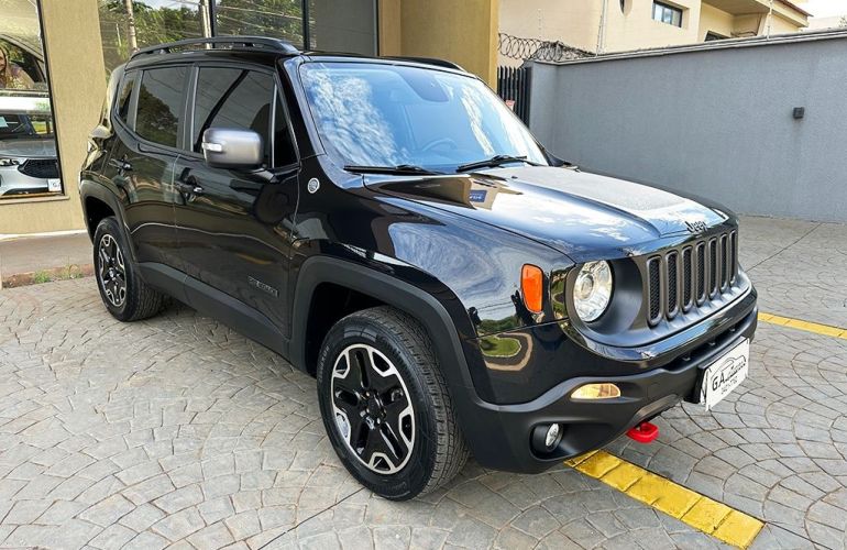 Jeep Renegade 2.0 16V Turbo Trailhawk 4x4 - Foto #3