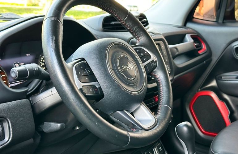 Jeep Renegade 2.0 16V Turbo Trailhawk 4x4 - Foto #8