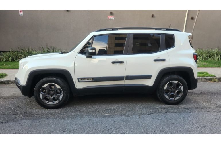 Jeep Renegade 1.8 16V Flex Std 4p Automático - Foto #8