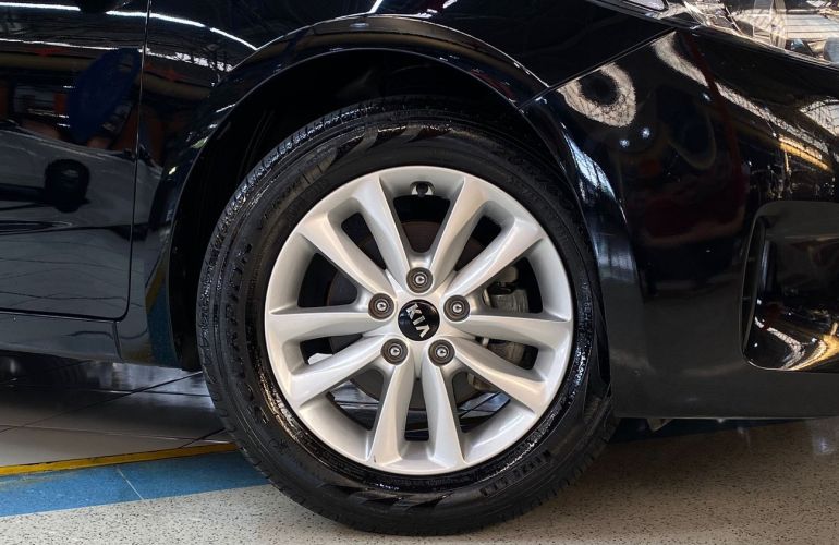 Kia Cerato 1.6 Sx 16v - Foto #3