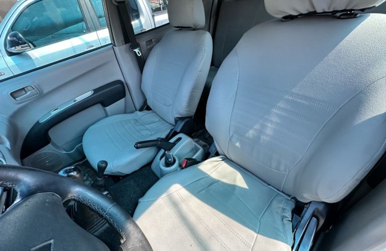 Mitsubishi L200 Triton 3.2 Di-D 4x4 GLX - Foto #7