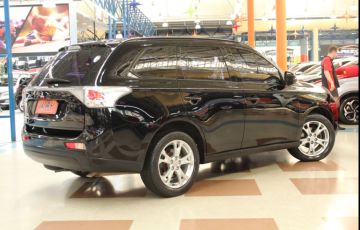 Mitsubishi Outlander 2.0 16v - Foto #2