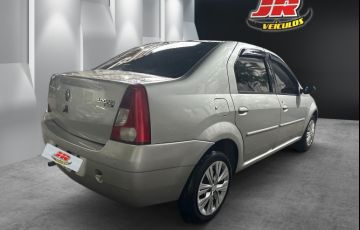 Renault Logan 1.6 Privilege 16v - Foto #3