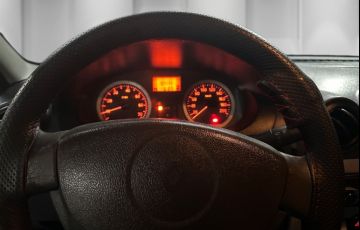 Renault Logan 1.6 Privilege 16v - Foto #7