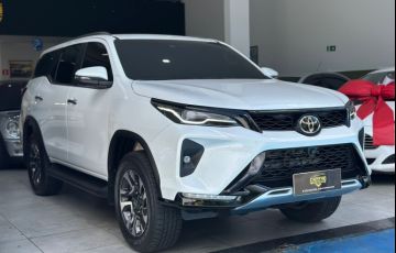 Toyota Hilux Sw4 2.8 D-4d Turbo Srx Platinum 7l 4x4