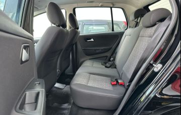 Volkswagen Fox 1.6 Mi Highline 8v - Foto #9