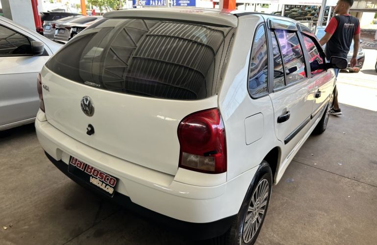 Volkswagen Gol 1.0 - Foto #4
