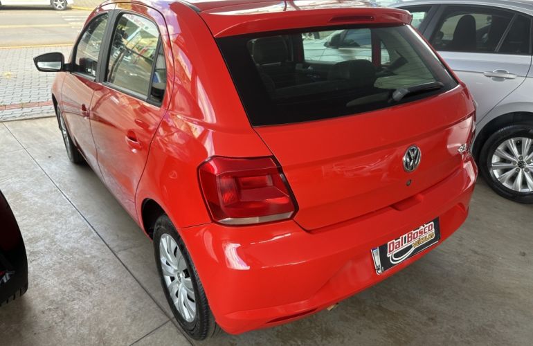 Volkswagen Gol 1.0 - Foto #4