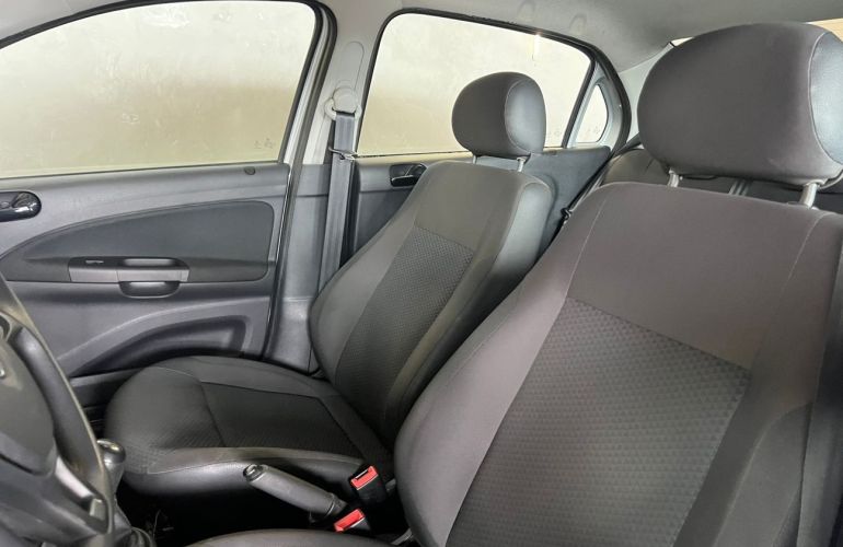 Volkswagen Voyage 1.6 Msi Total - Foto #7