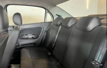 Volkswagen Voyage 1.6 Msi Total - Foto #8