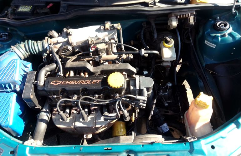 Chevrolet Celta 1.0 - Foto #3