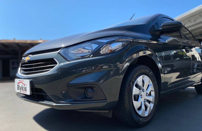 Chevrolet Onix 1.0 LT (Flex) - Foto #6