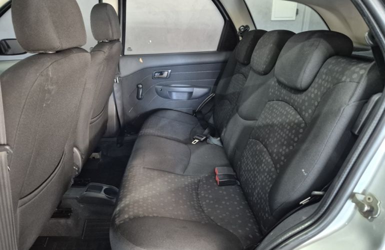 Fiat Palio Weekend Attractive 1.4 8V (Flex) - Foto #8