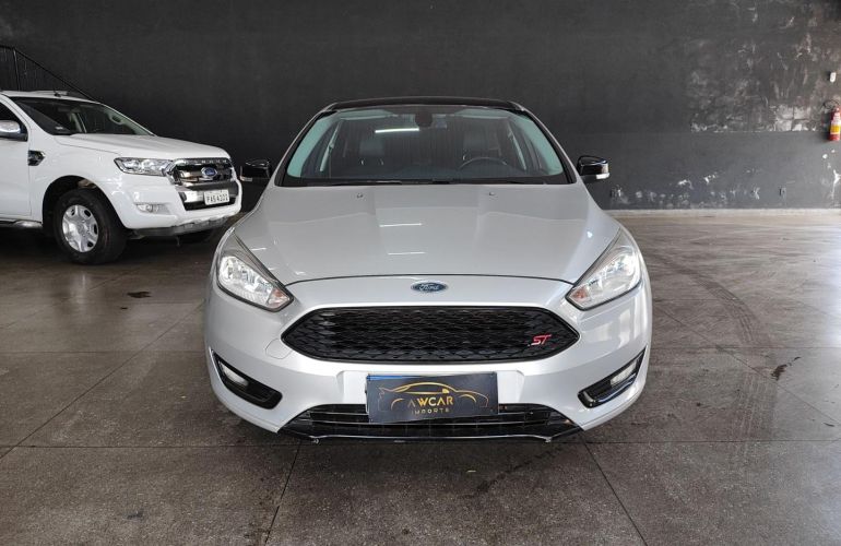 Ford Focus 2.0 SE Plus 16V Flex 4p Powershift - Foto #5