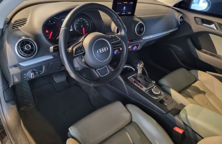 Audi A3 1.8 Tfsi Sportback 16v - Foto #4