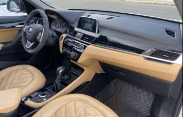 BMW X1 2.0 sDrive20i ActiveFlex - Foto #2