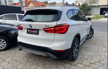 BMW X1 2.0 sDrive20i ActiveFlex - Foto #6