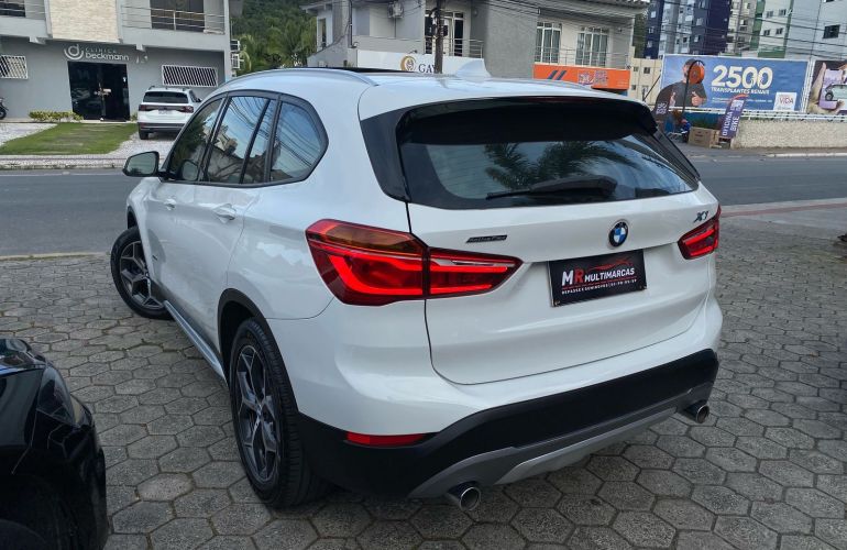 BMW X1 2.0 sDrive20i ActiveFlex - Foto #7