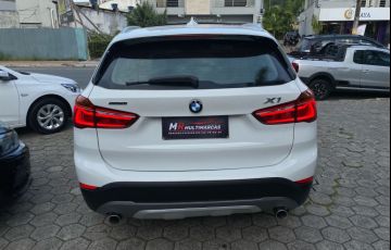 BMW X1 2.0 sDrive20i ActiveFlex - Foto #8