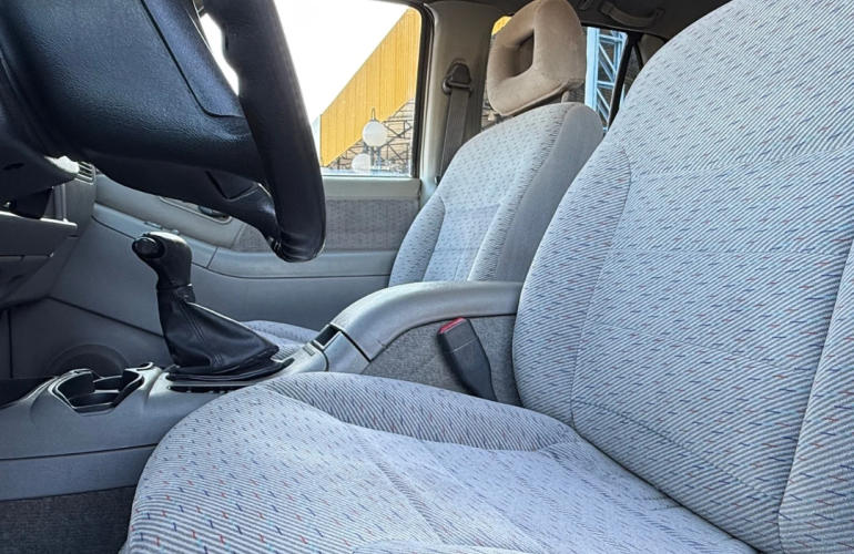 Chevrolet Blazer DLX Executive 4x2 4.3 V6 - Foto #5