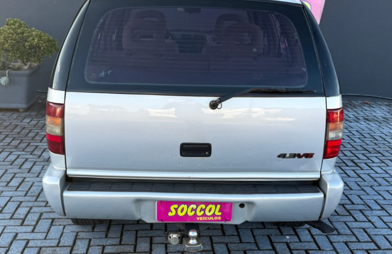 Chevrolet Blazer DLX Executive 4x2 4.3 V6 - Foto #10