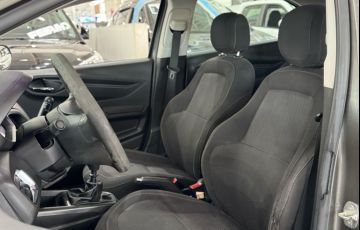 Chevrolet Onix 1.0 MPFi LT 8v - Foto #6