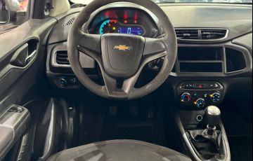 Chevrolet Onix 1.0 MPFi LT 8v - Foto #9