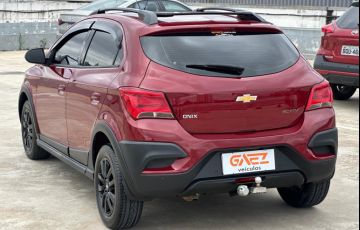 Chevrolet Onix 1.4 MPFi Activ 8v - Foto #3