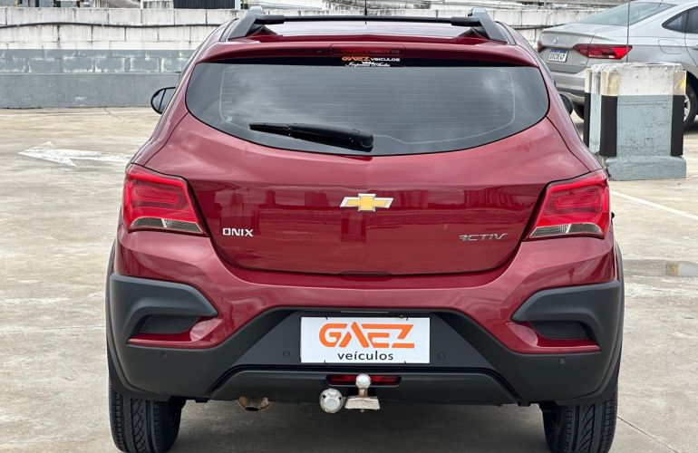 Chevrolet Onix 1.4 MPFi Activ 8v - Foto #4