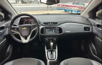 Chevrolet Onix 1.4 MPFi Activ 8v - Foto #10