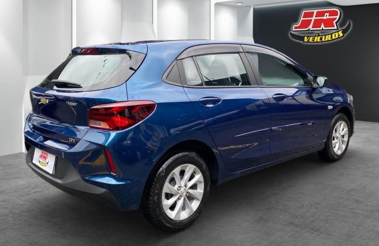 Chevrolet Onix 1.0 Turbo LTZ - Foto #3