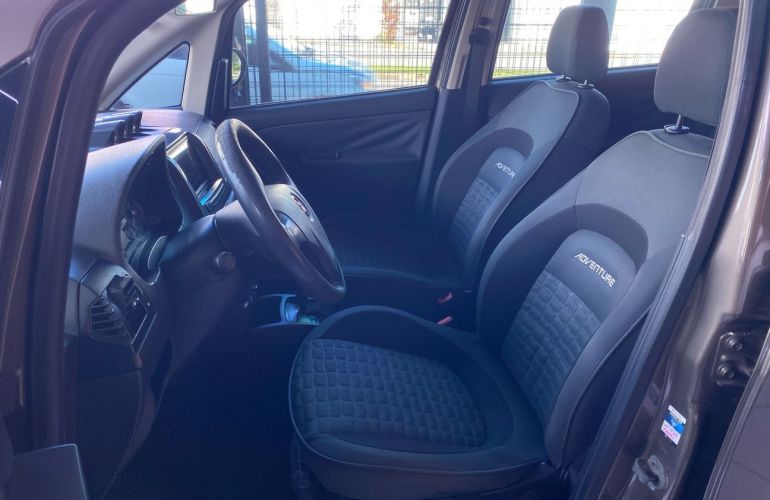 Fiat Idea 1.8 MPi Adventure 16v - Foto #6