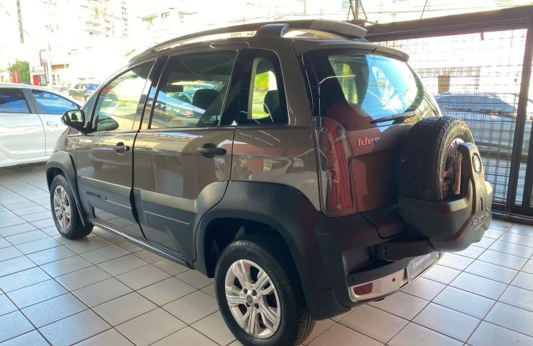 Fiat Idea 1.8 MPi Adventure 16v - Foto #7