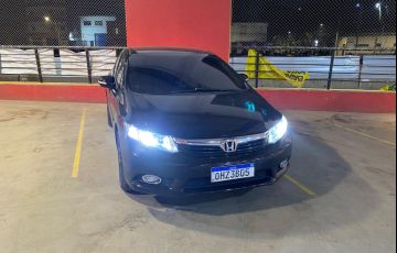 Honda New Civic LXL 1.8 16V i-VTEC (Flex) - Foto #3